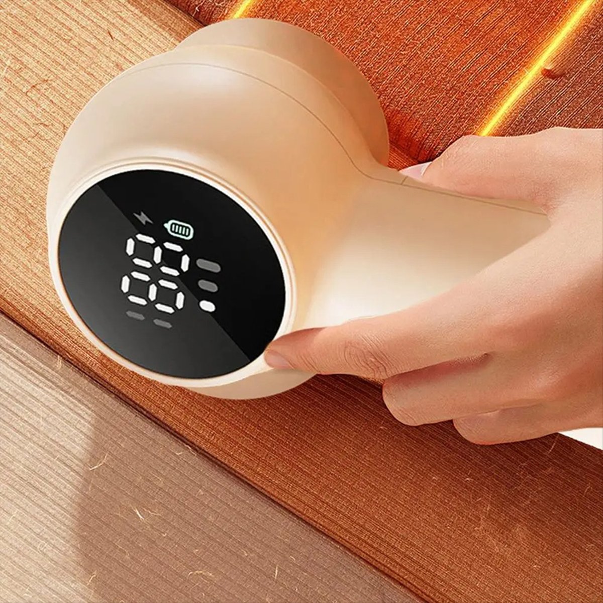 Description Picture 2 of itemElectric Fabric Shaver Sweater Shaver Cordless Fabric Defuzzer Detachable Powerful Lint Removal Device Sweater Shaving B