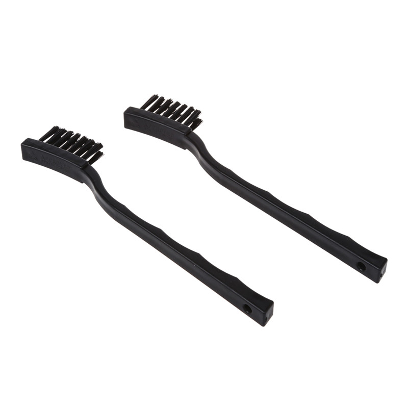 3 x 0.5cm Three Row Plastic Handle Anti Static Brushes Black 5 Pcs V7S2