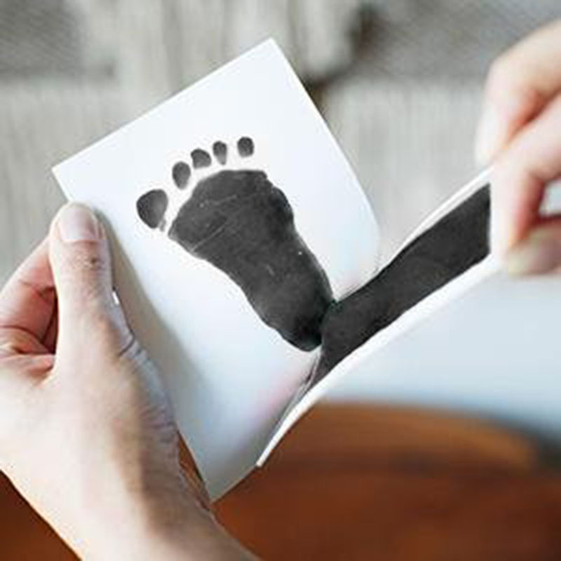 Newborn baby handprint stickers footprints baby child safety and cleaning no 5N5