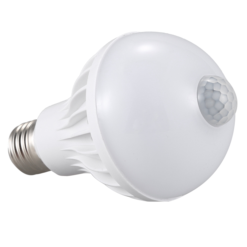 globe motion sensor light