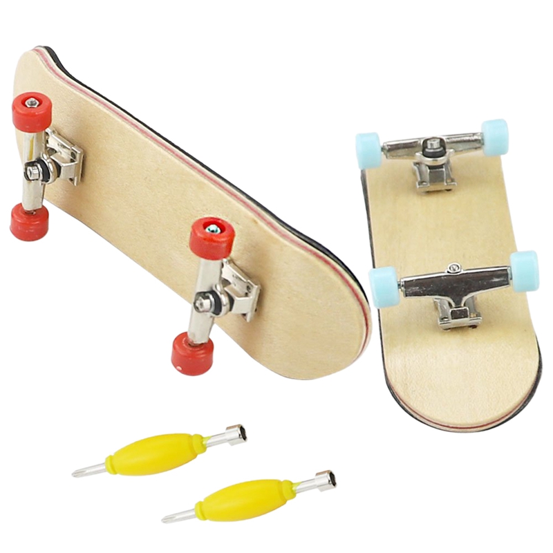 2X(2 Pcs Wooden Professional Mini Fingerboards Finger Skateboard